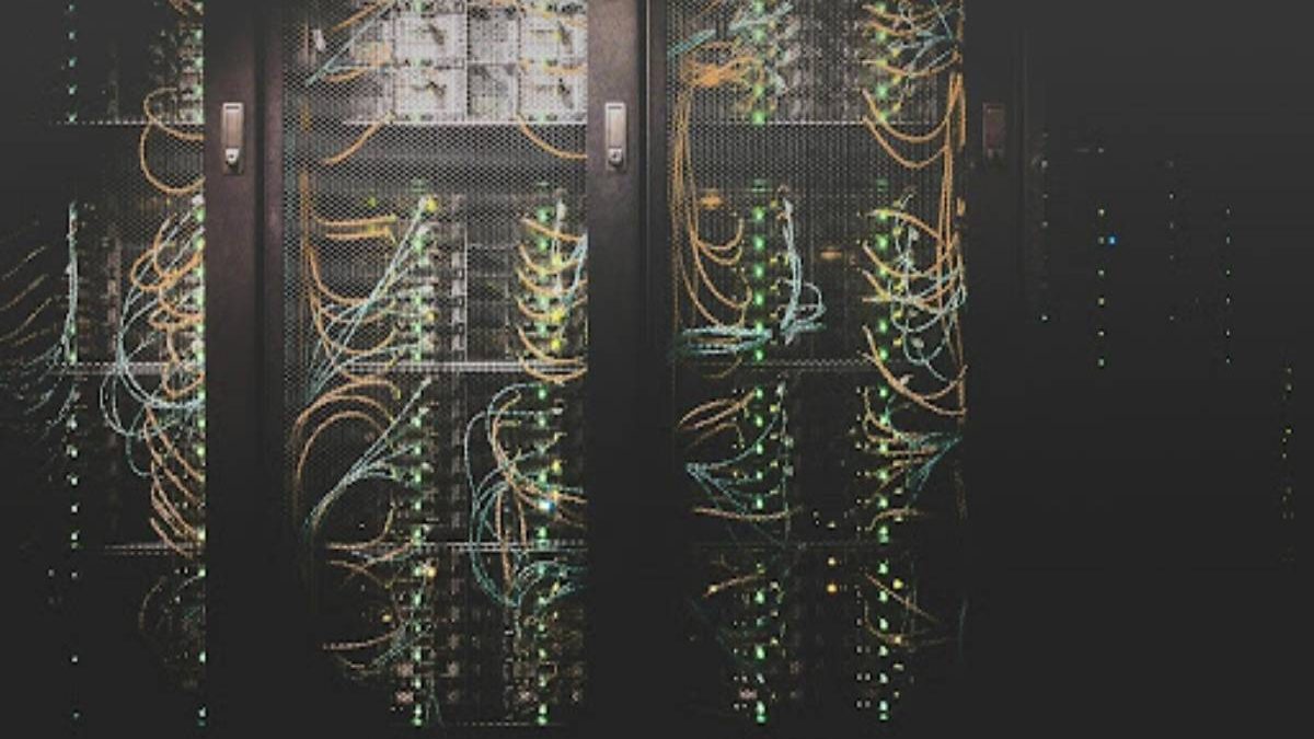 How to Pick a Solid Used Server Without Skimping on Performance